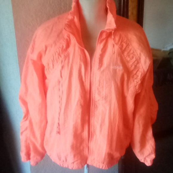 Clothes - Picture 2 of 4